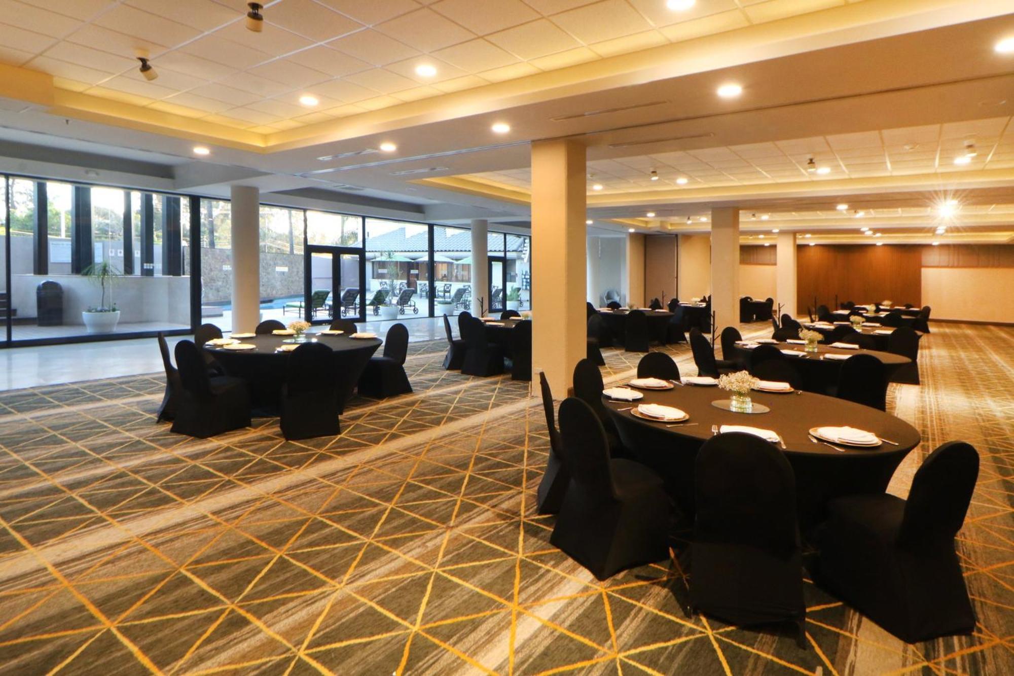 Holiday Inn Tijuana Zona Rio By Ihg Exteriör bild